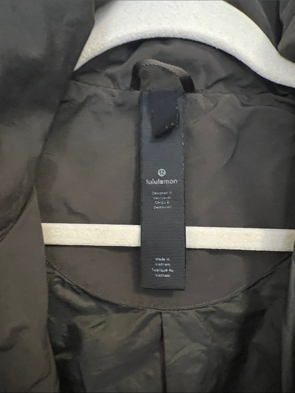 Lululemon hooded jacket / deep olive green - Picture 2 of 6